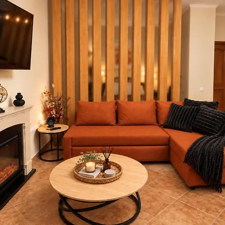 Stacy's House * קלבריטה